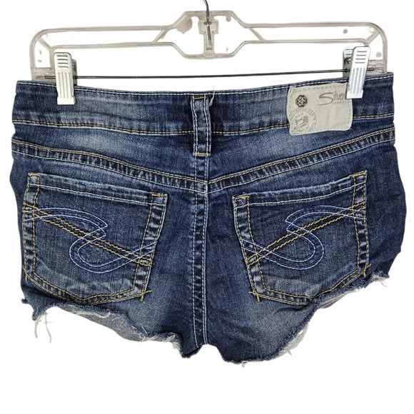 Silver Jeans Toni 3 ½ Blue Distressed Cutoff Shorts‎ Size W28 Stretch Pockets - Picture 11 of 13